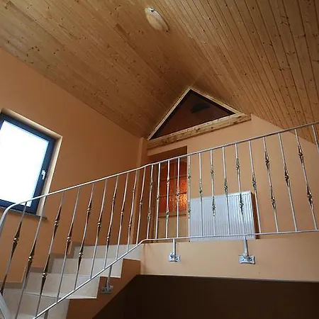 Krokus Rum i privatbostad Piechowice (Karkonosze)